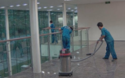 保洁卫生承包合同