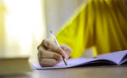 天黑以后读后感