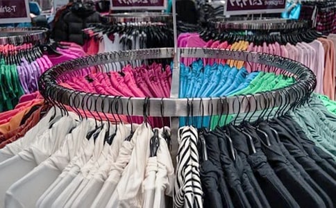 服装店铺转让合同 