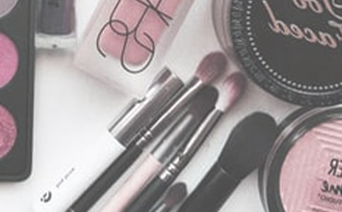 化妆品代理合同(精选)