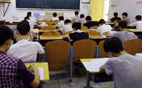 学生考试作弊检讨书