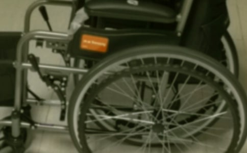 六年级《轮椅上的霍金》说课稿