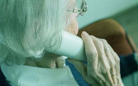 奶奶追悼会家属答谢词