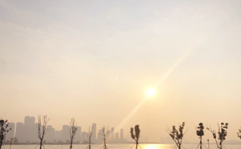 《海上日出》教案