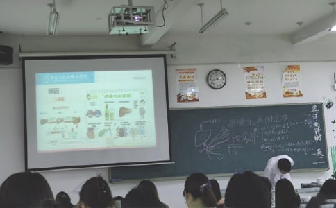 上课迟到检讨书