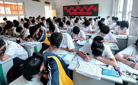 (优)中学生自我介绍15篇