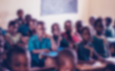 中学生自我介绍(集锦15篇)